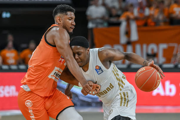 的舞台上 的舞台上